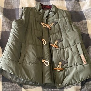 Like new legendary whitetails vest